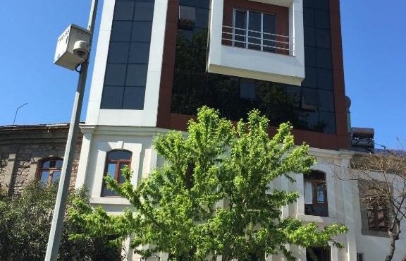 Kalfa Hotel