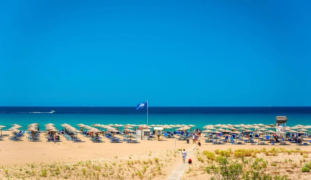 Kalogria Summer Retreats - Strofilia Bright Twin