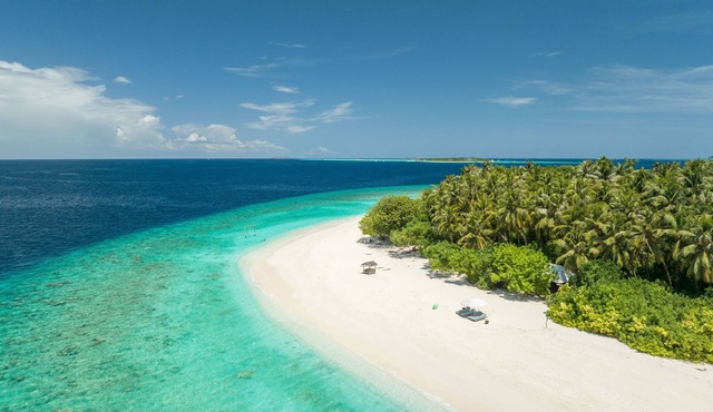 Kamadhoo Inn