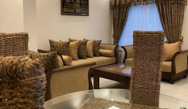KANDY API Cottage(Home Stay)