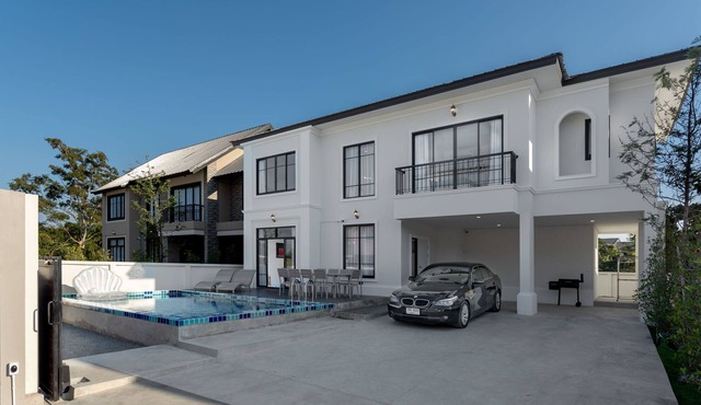 Kanna Pool Villa