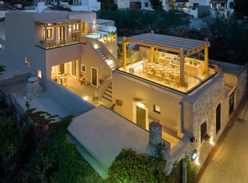 Kaptara Premium Villa, Plunge Pool & Jacuzzis