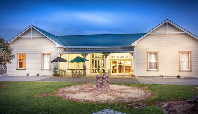 Karamea Hotel