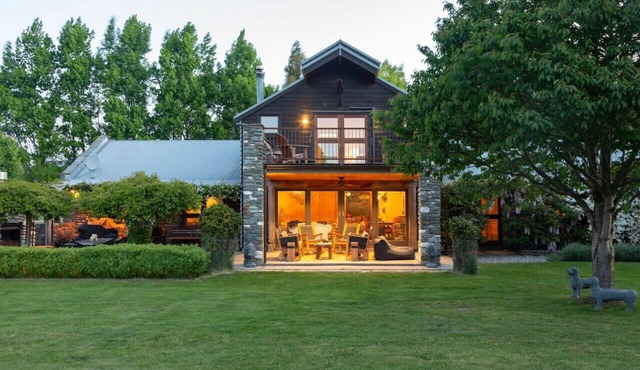 Karavanserai | Luxury Estate, Outdoor Fireplace