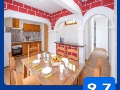 Karin House