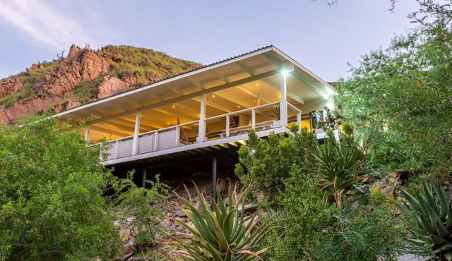 Karoo Mountain River House
