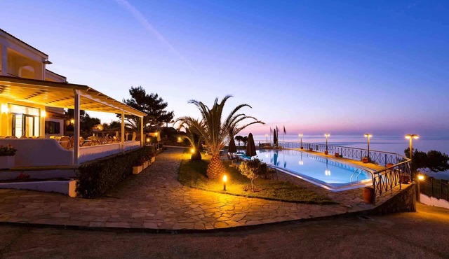 Karras' Star Hotel