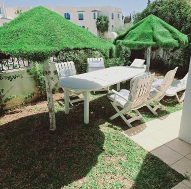 Karray Home Appartement Salon 2 RDC avec Jardin