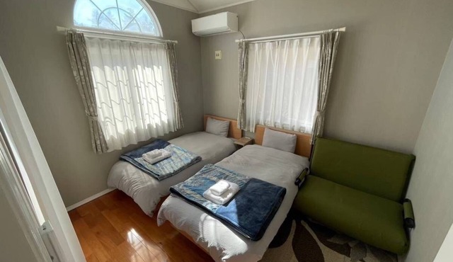 Karuizawa's Relaxing American House