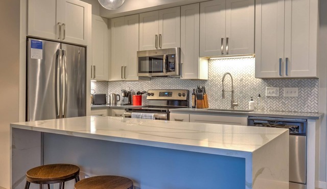 Kasa | 1BD, Work From Home | Forest Park
