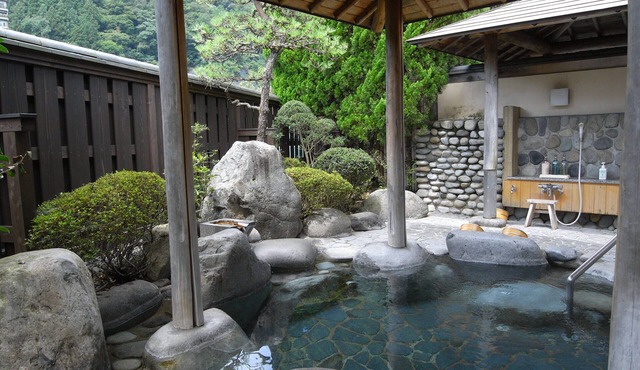 Kawakamiya Kasuitei