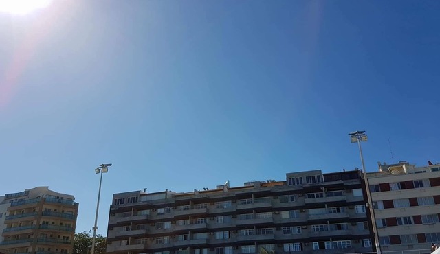 kaylane duplex penthouse 4 bedrooms, 3 with sea views and air conditioning.
