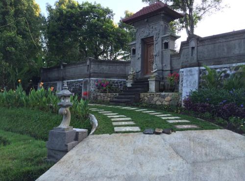 Kedis villa