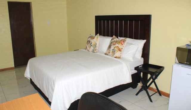 Kekeli B&B