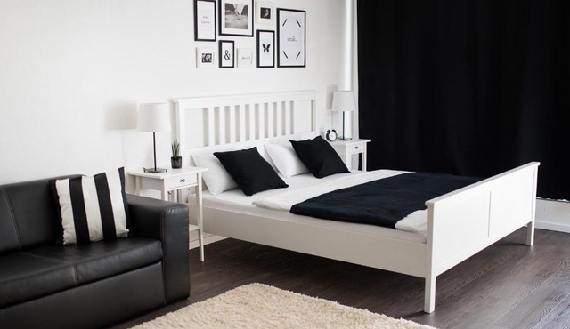 KELLER APARTMENT l 10E