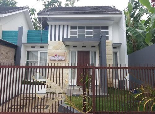 Ken's Villa 8