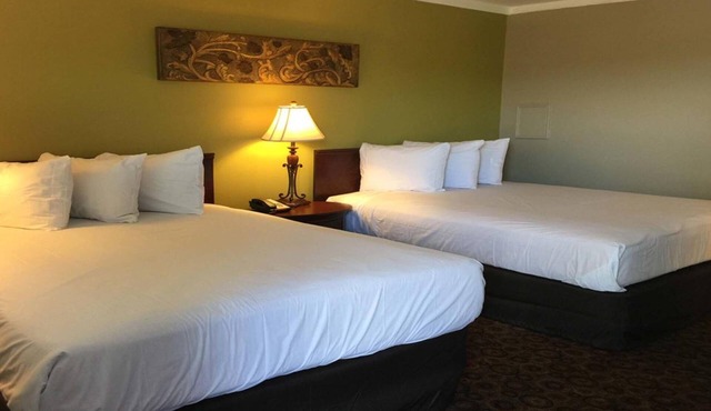 Kentucky Lake Inn