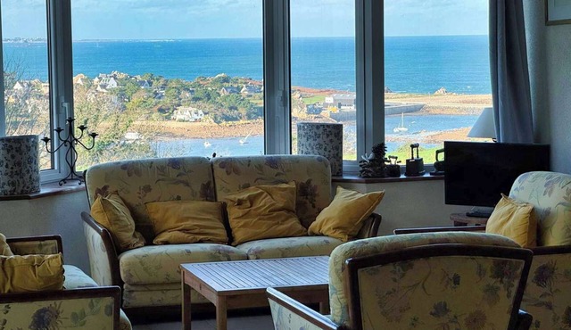 Ker Wind - panoramic sea view house Primel 8-10p