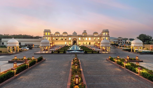 Kesarbagh Palace