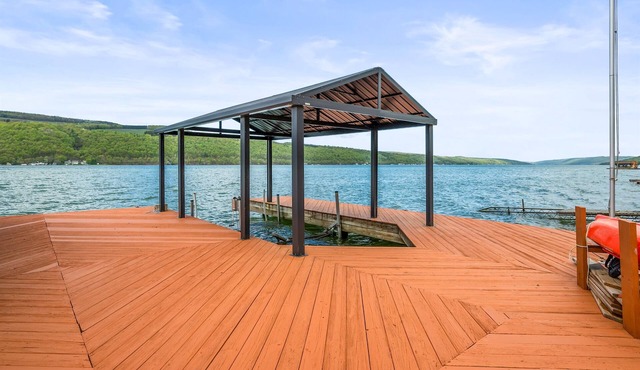 Keuka Lakefront | Dock w/Boat Access | Kayak