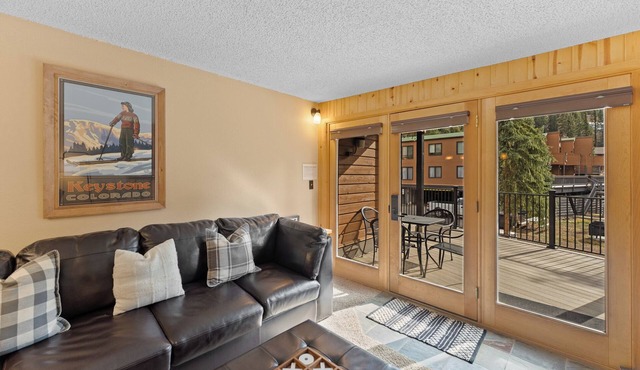 Key Condo #2939 by Summit County Mountain Retreats