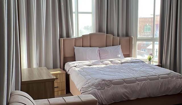 Khalifa Home Stay Room NR