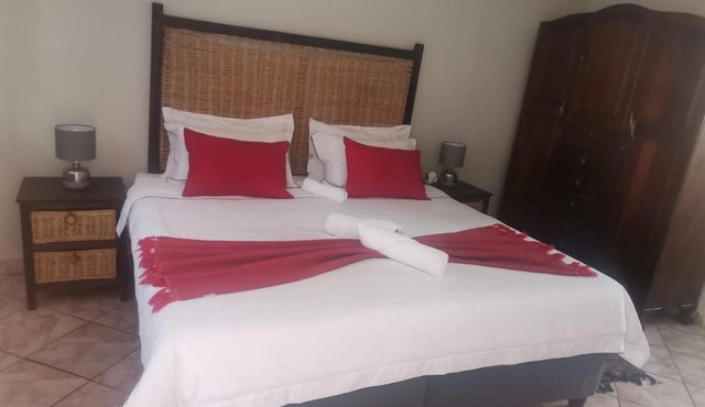 Khanya Room