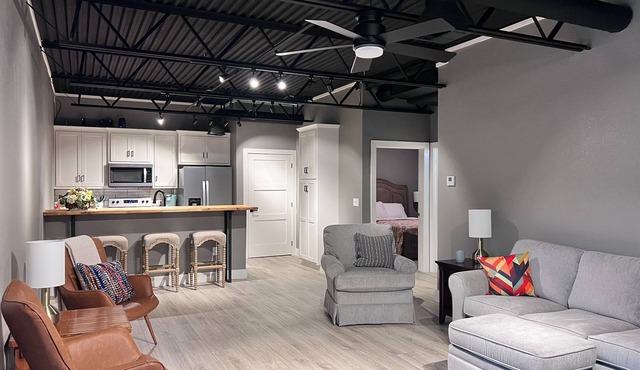 Kickapoo Apartments, Unit #6 | Modern apartment in Wichita Falls