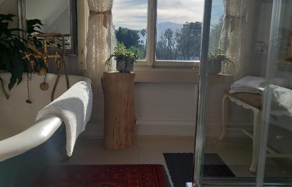Kimi's Cottage
