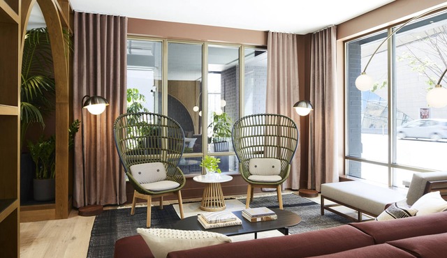 Kimpton Saint George by IHG