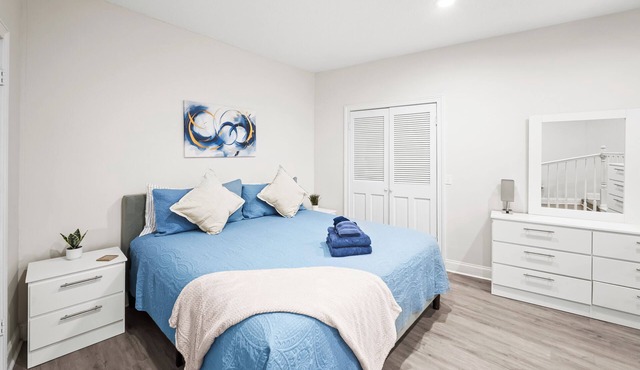 King Bed Studio~ Near San Marco Nightlife &Dining~5 mins River