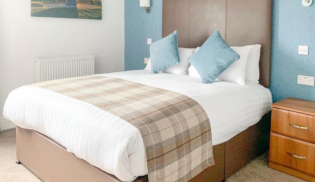 King Robert Hotel