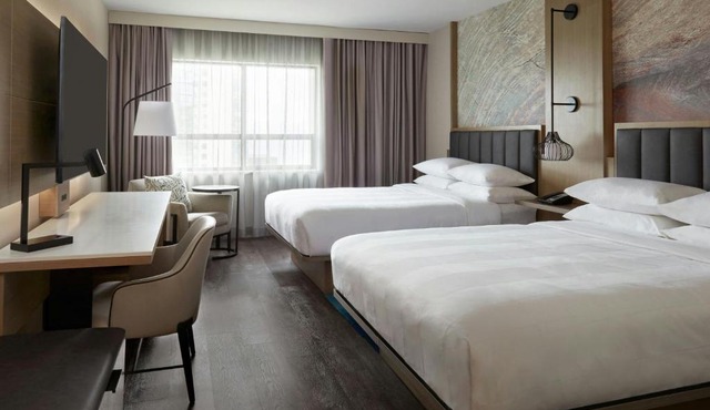 Kingston Marriott Hotel