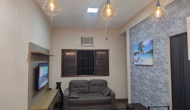 Kit 1 Quarto - Centro - Prox a Praia - Wifi - Smartv - Churrasqueira - Secador