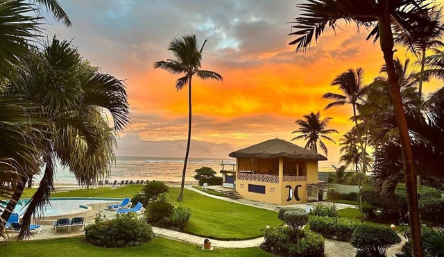 KiteBeach Oceanfront 2nd floor Junior Suite
