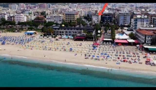 Kleopatra beach 1+1