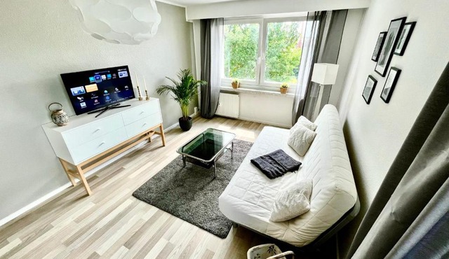 KMHosting Deluxe 2-Bedroom Apartment Full Kitchen im Zentrum