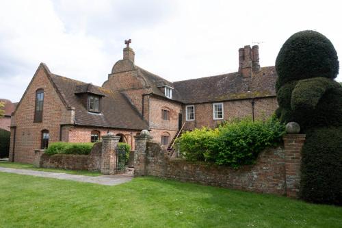 Knowlton Properties