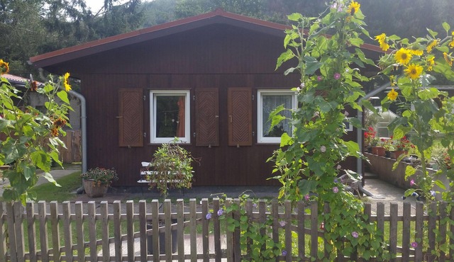 Knusperhäuschen am Waldesrand