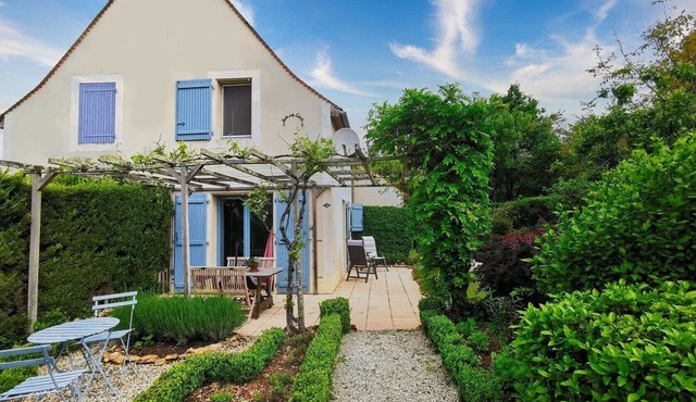 Knusse Vakantiewoning Vlakbij Dordogne, Gratis Gebruik van Zwembad, Tennisbaan