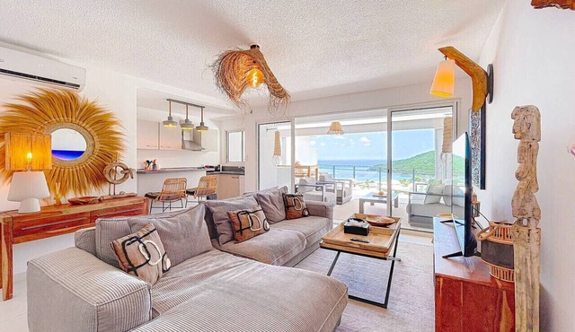 Koala 1 - Elegant 1-bedroom duplex with sea view