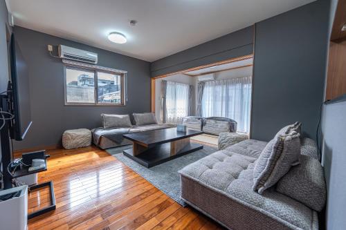 Komachi House