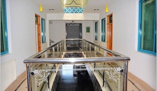 Komelion Hotel