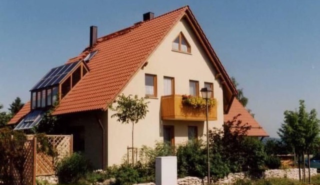 Komfortable Ferienwohnung in Ebensfeld by Interhome