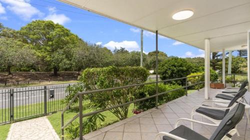 Kooringal Cottage - Home By The Sea
