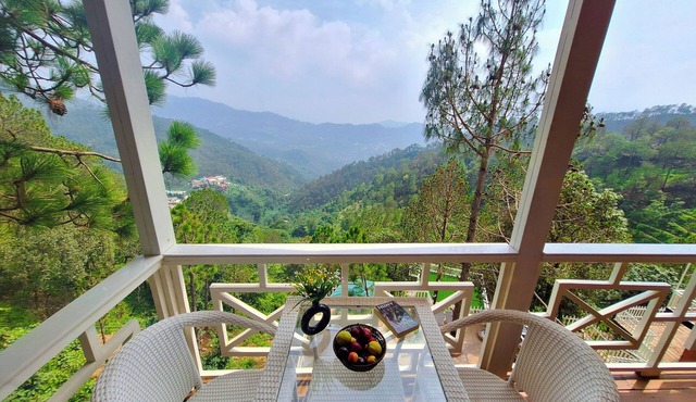 Koro Treehouse Resort