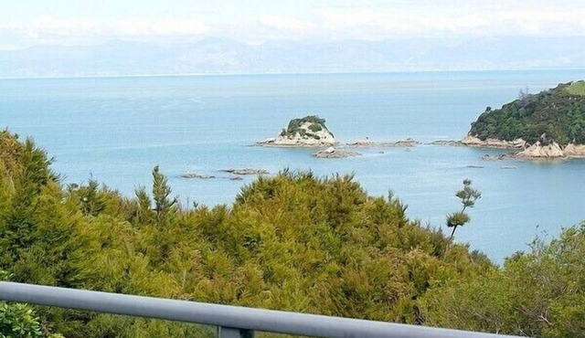 Korora - Kaiteriteri Beach House