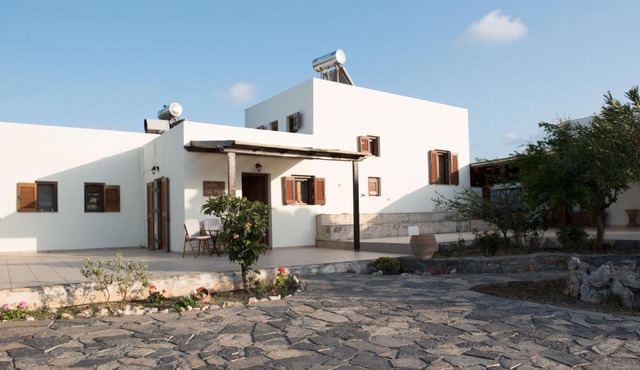 kouremenos beach house East