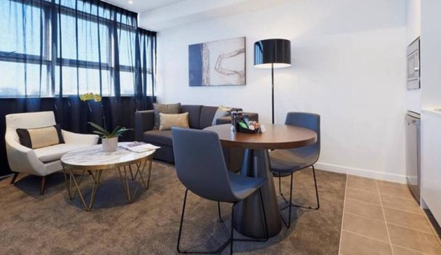 KOZYGURU | Chatswood | Luxury Studio | Walk to Chatswood Chase
