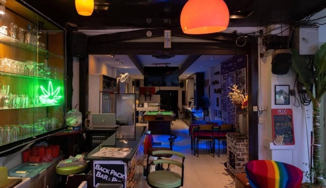 Krabi Freedom Hostel And Bar